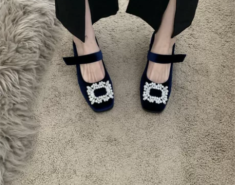 设计感小众高跟鞋法式复古玛丽珍鞋水钻扣单鞋...