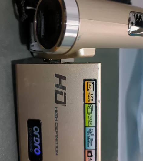 欧达5300hd，当时九百买的，现在已经停...