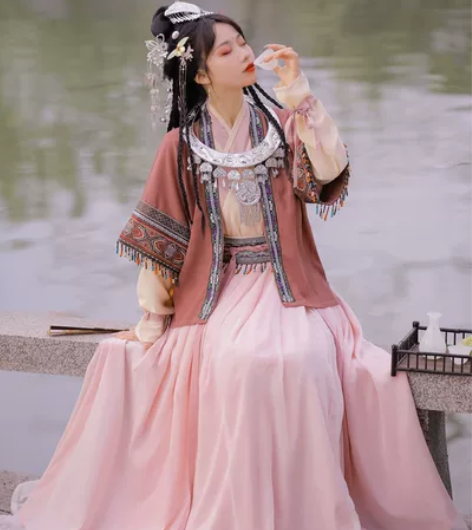 【出租】裳云兮原创【燕奴娇】汉服女宋制半袖...