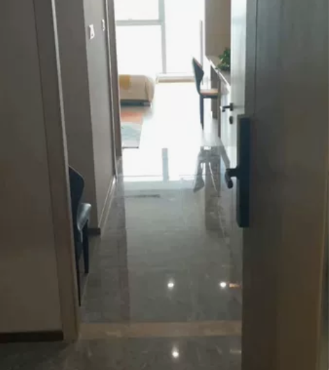 鼎创财富中心双钥匙loft楼下3200 未...