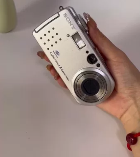 索尼p5 包邮成色不错，复古索尼小长条，小...