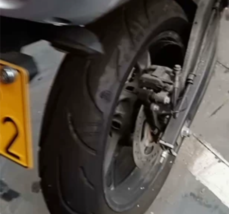 鹏城牌摩托车，单缸、电喷、200CC，AB...