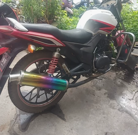 几乎全新摩托车排气管改装过要的来提 感兴趣...