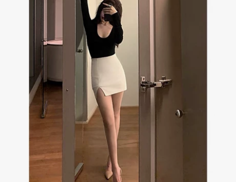 新款显瘦高腰半身裙女性感修身包臀裙 有内衬...