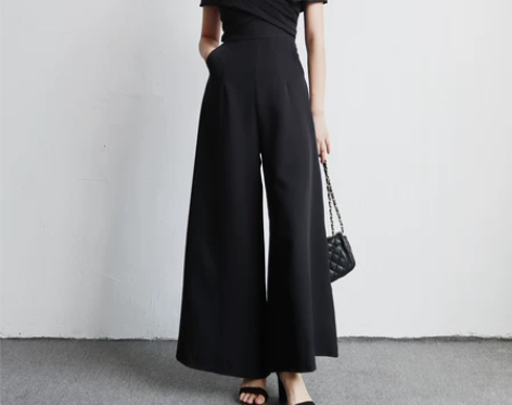 露肩一字领 长裤连体裤 职场派对 全新未穿...