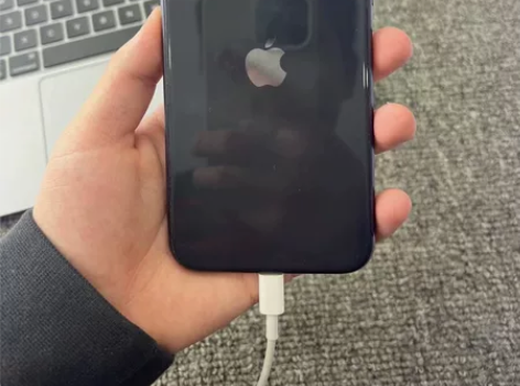 1500的苹果11，国行64g换了原装屏 ...