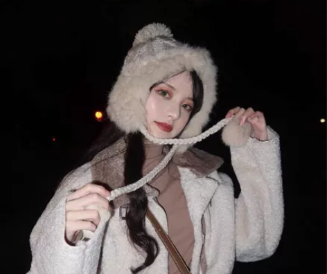 全新！显脸小帽子女秋冬雷锋帽韩版潮百搭加绒...