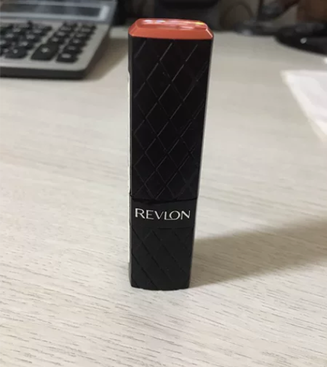 全新露华浓口红,色号:005号,闲置物品不...