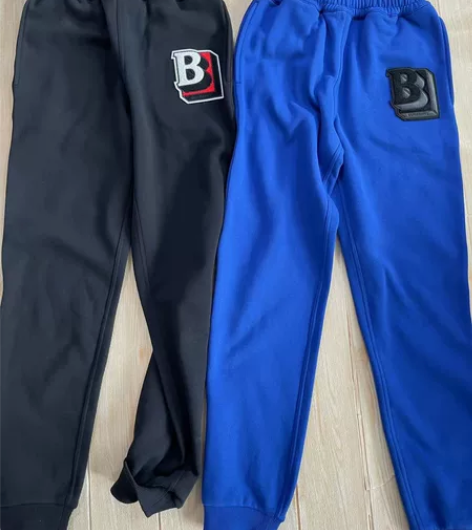 Burberry巴宝莉加绒裤子卫裤，加绒的...