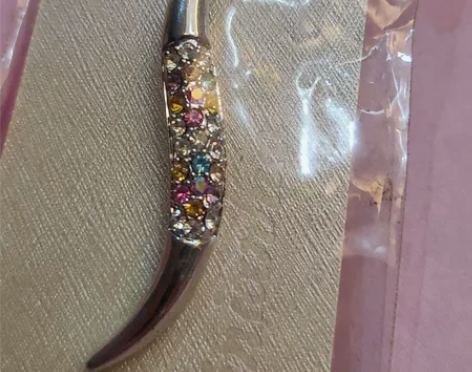 全新带彩钻的手机挂绳，钥匙挂绳（包邮，不退...