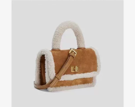 URBAN REVIVO 2022冬季新款...