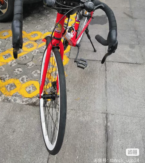 公路自行车坐垫被我自己换的花了100多，给...