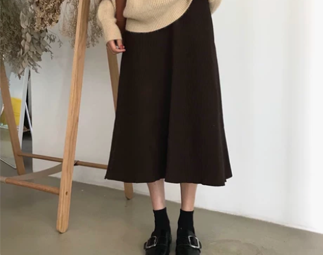 韩版新款复古高腰针织黑色半身裙百搭中长款a...