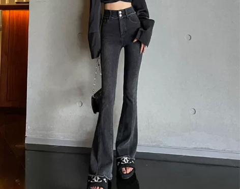 烟灰色加绒微喇叭牛仔裤女秋冬2022年新款...