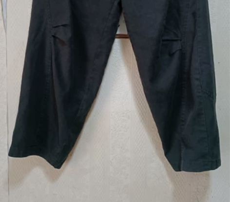 转黑色休闲棉麻裤春秋款,式合腰围在二尺二以...