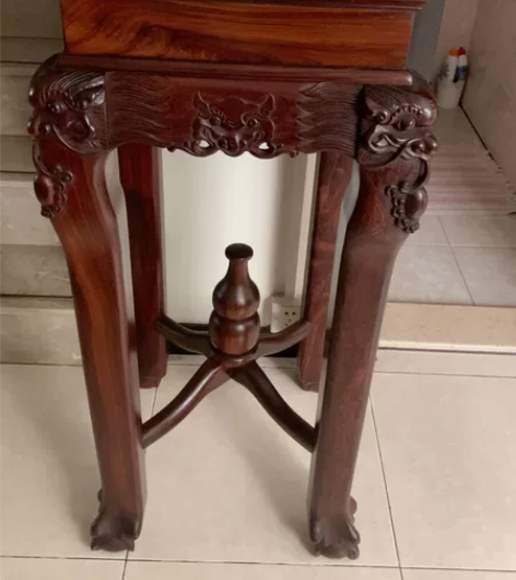 白酸枝雕四面兽宝瓶玄关高几,供奉关公,钟馗...