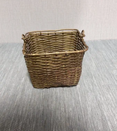 黄铜编织方形花篮 置物篮 重201克,长宽...