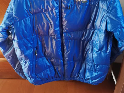 奥索卡品牌男士羽绒服，填充物白鹅绒，尺寸见...