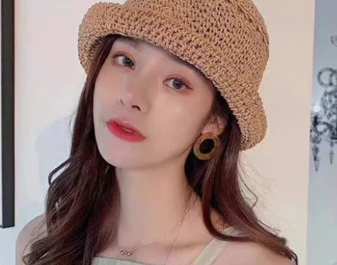 闲置秋冬新款帽子女手工钩针编织草帽透气日系...