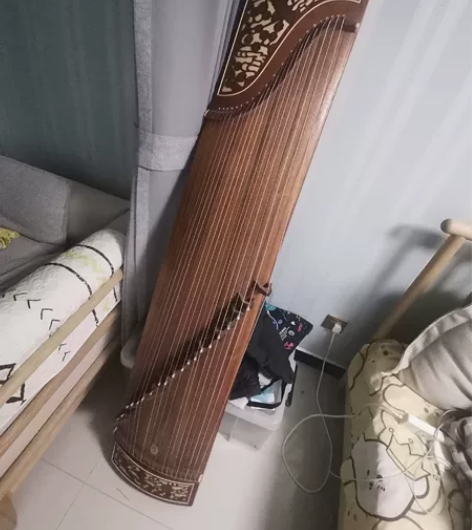 敦煌双鹤古筝，买时三千多不到四千，孩子没时...