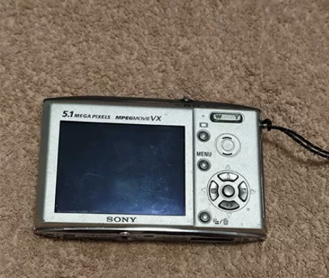 索尼经典老相机 DSC-T5 真正的复...