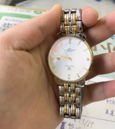 天王手表喜欢的拍 感兴趣的话点“我想要”和...