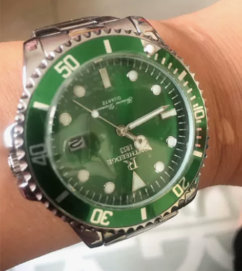 瑞之缘品牌手表，夜光防水力士绿水鬼，有需要...