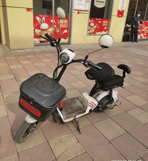 台铃新国标电动车，48V12a，证件齐全，...