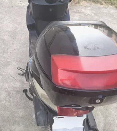 几乎全新一共骑了4千多公里，现在住宿舍用不...