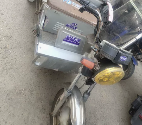 48V20安电动车三轮，1.3米的斗，电瓶...