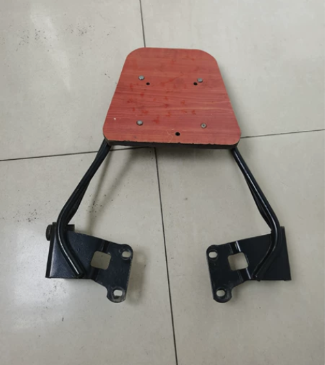 豪爵160s摩托车卖了，剩下的尾箱架，手机...