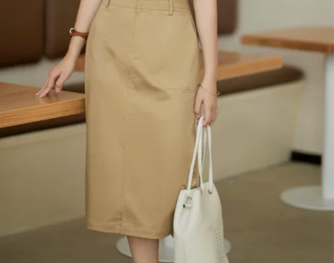 23区日系秋季通勤职业棉混纺直筒过膝中长款...