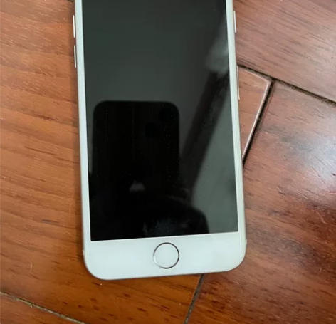 iphone苹果8 银色,内存64G,95...