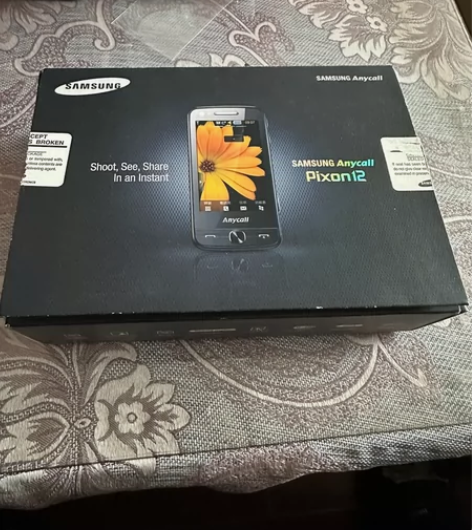 三星m8910手机，成色99新带原膜。功能...