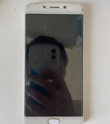 OPPOR9m 4+64成色看图备用机没问题