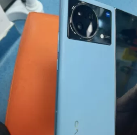 vivo X Fold折叠屏手机 运存12GB＋8GB  存...