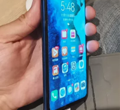 荣耀V30 5G 内存6+128,9成新...
