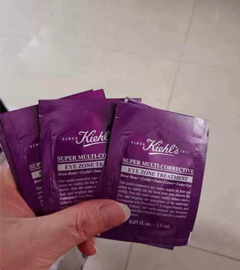 自用款眼霜，科颜氏多重修颜眼霜小样，科颜氏...