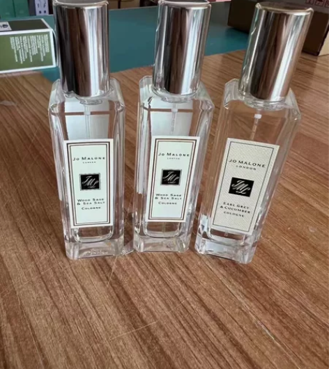 新年特价祖马龙香水30毫升装，仅无盒，商品...