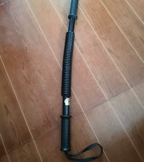 臂力棒,30kg,8成新,限自提 明显使用...