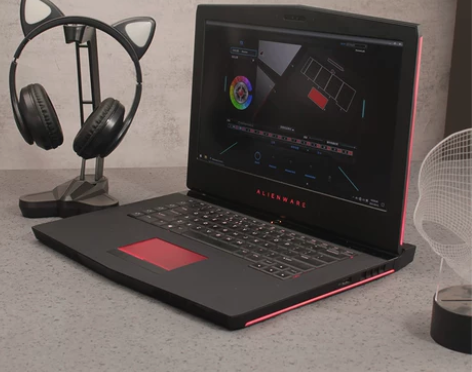 戴尔i7外星人电竞游戏本酷睿四核高端独显发...