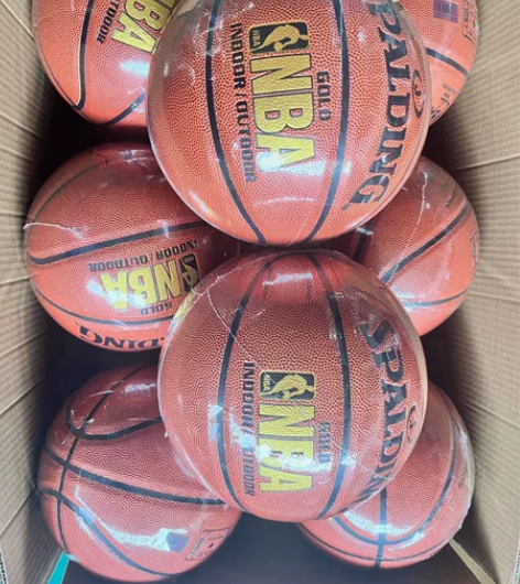 经典款金标篮球闲置实体成人斯伯丁篮球 七号...