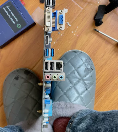 华硕主板875M-A不要问那么多问题，我也不知道好坏。 感兴...