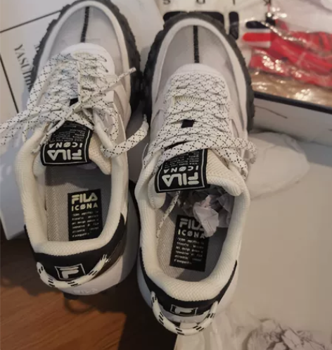 斐乐FILA女款老爹鞋GARA果冻鞋，可送...