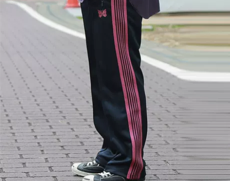 老夫子 needles 粉紫色 蝴蝶刺绣男...