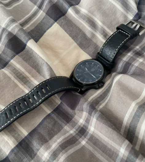 鲁美诺斯 luminox9.8新 戴得少不...