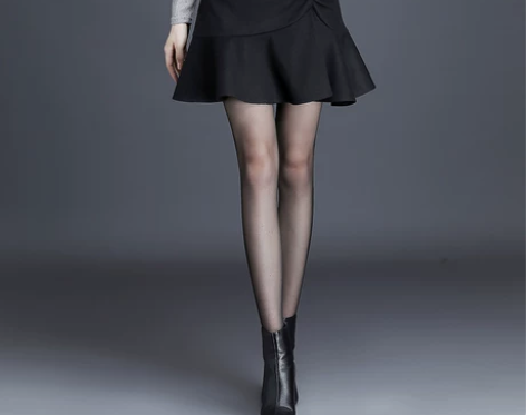 毛呢短裙女秋冬半身裙鱼尾裙2021新款高腰...