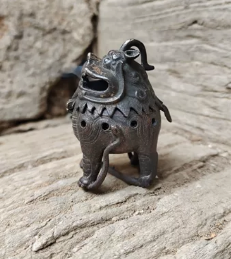 纯铜甪端踏蛇香炉，纳福瑞兽檀香熏香炉，老物...