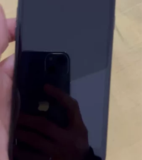 iPhone 8 八五新，自用手机，功能一...