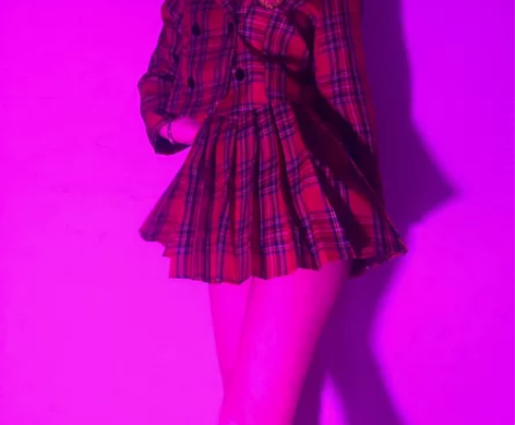 JK群穿过一次拍照 闲置 感兴趣的话点“我...